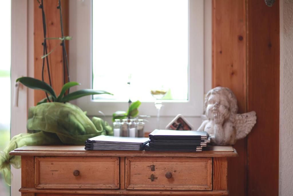 Hôtel Kleines Landhaus Wendel à Kapellen-Drusweiler Extérieur photo